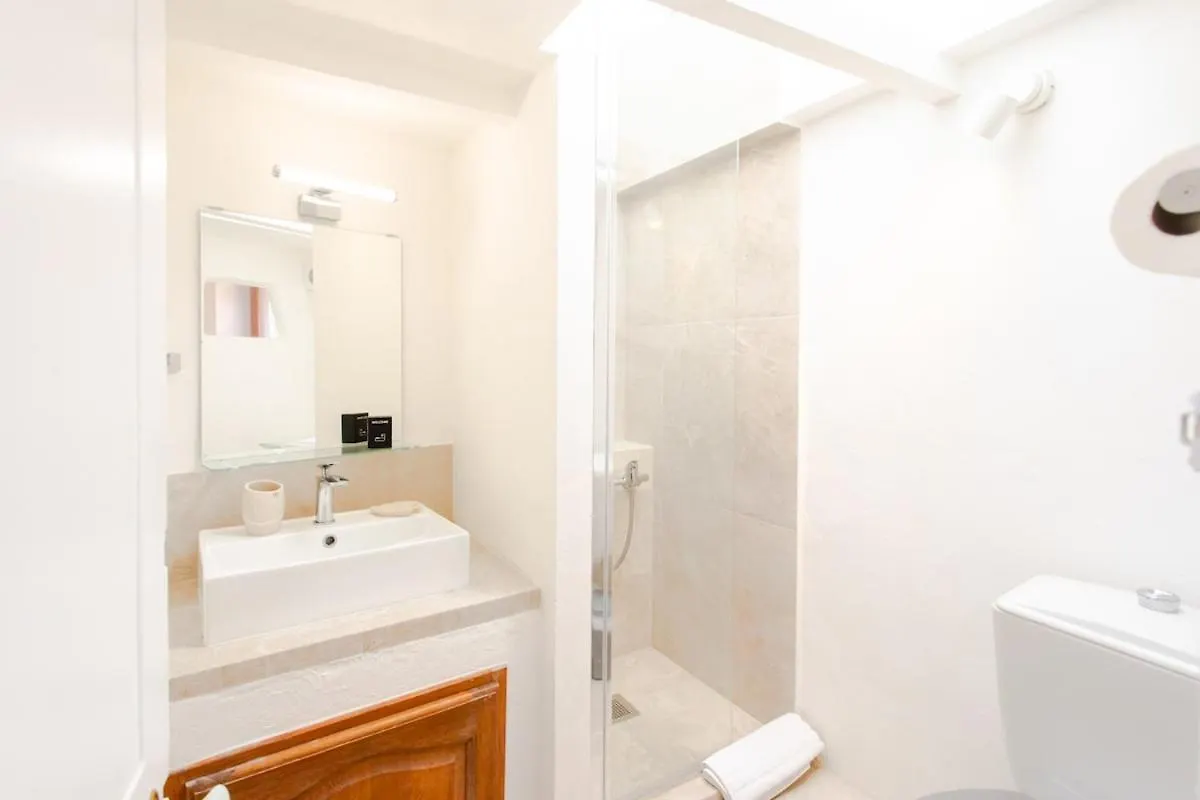 Апартаменты #5 Eagle Nest 5Mins Walk Of The Sea Ac Wifi Old Town Ницца 0*,  Франция