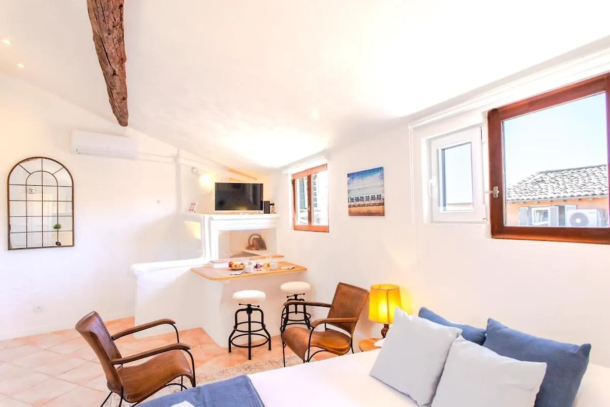 Апартаменты #5 Eagle Nest 5Mins Walk Of The Sea Ac Wifi Old Town Ницца