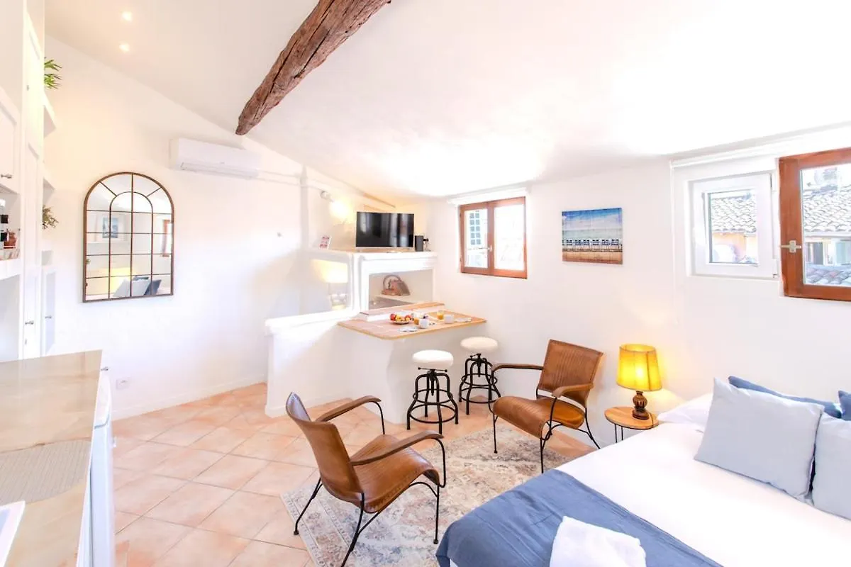 Апартаменты #5 Eagle Nest 5Mins Walk Of The Sea Ac Wifi Old Town Ницца Франция